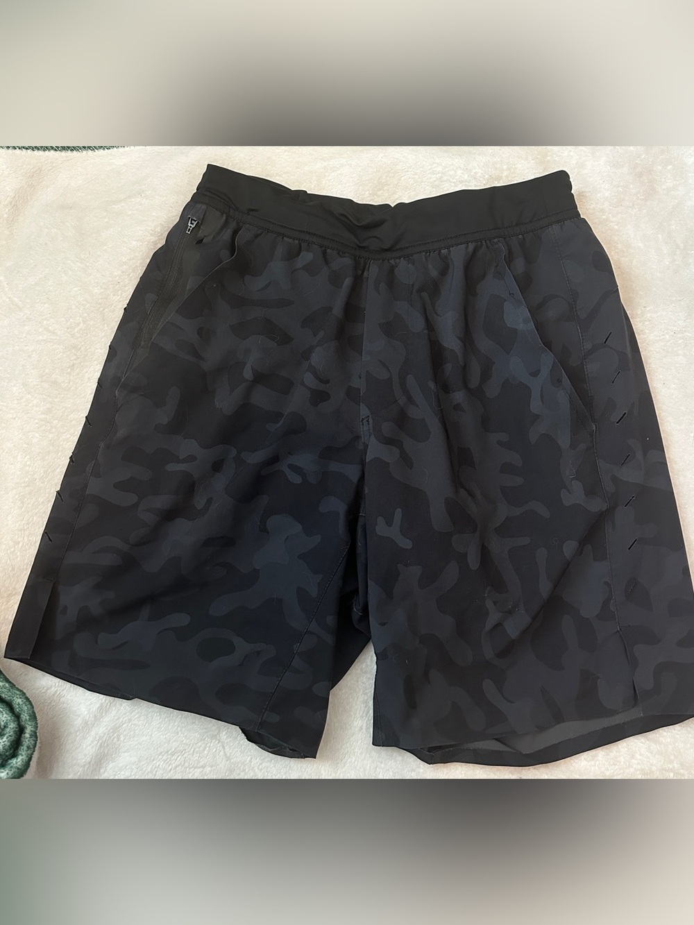 Ten Thousand Interval Short Black Camo Sz XS